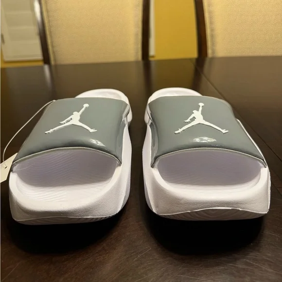 New Nike Air Jordan Slides Sandals Gray White Size US 11 - Picture 2 of 13